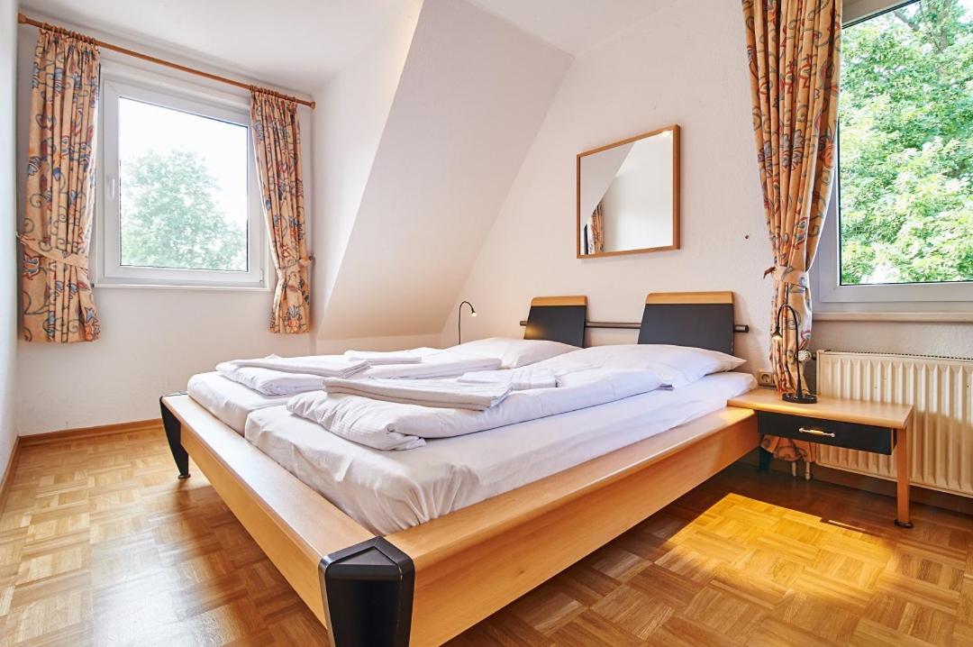 Ferienhaus Achtern Feeld Hüde Esterno foto