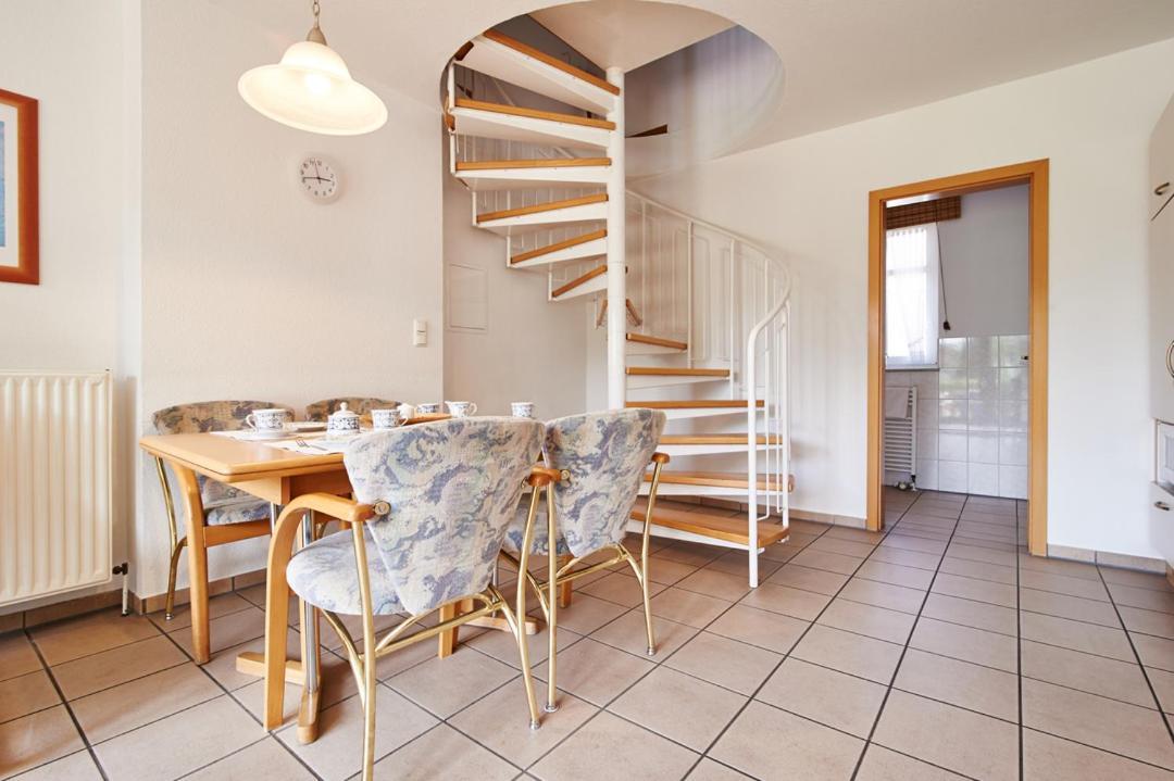 Ferienhaus Achtern Feeld Hüde Esterno foto